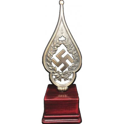 Fahnenspitze - Hakenkreuz