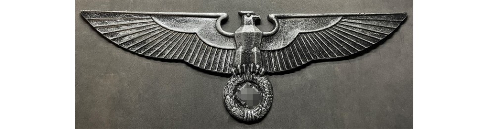 Büsten, Adler, Feuerzeuge und Sonstiges